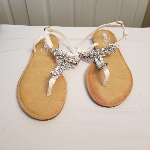 GC Shoes Shoes - GC Shoes Sonrie White Rhinestone T-Strap Flat Sandals Ankle Strap Womens 8.5